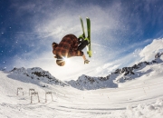 开云体育官网-英超争冠焦点战，多特蒙德绝杀沙特的背后，一场足球世界的奇妙交汇