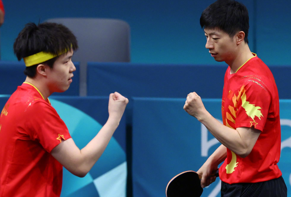 中国队碾压日本队,马龙高光表现的简单介绍 中国队碾压日本队,马龙高光表现的简单介绍