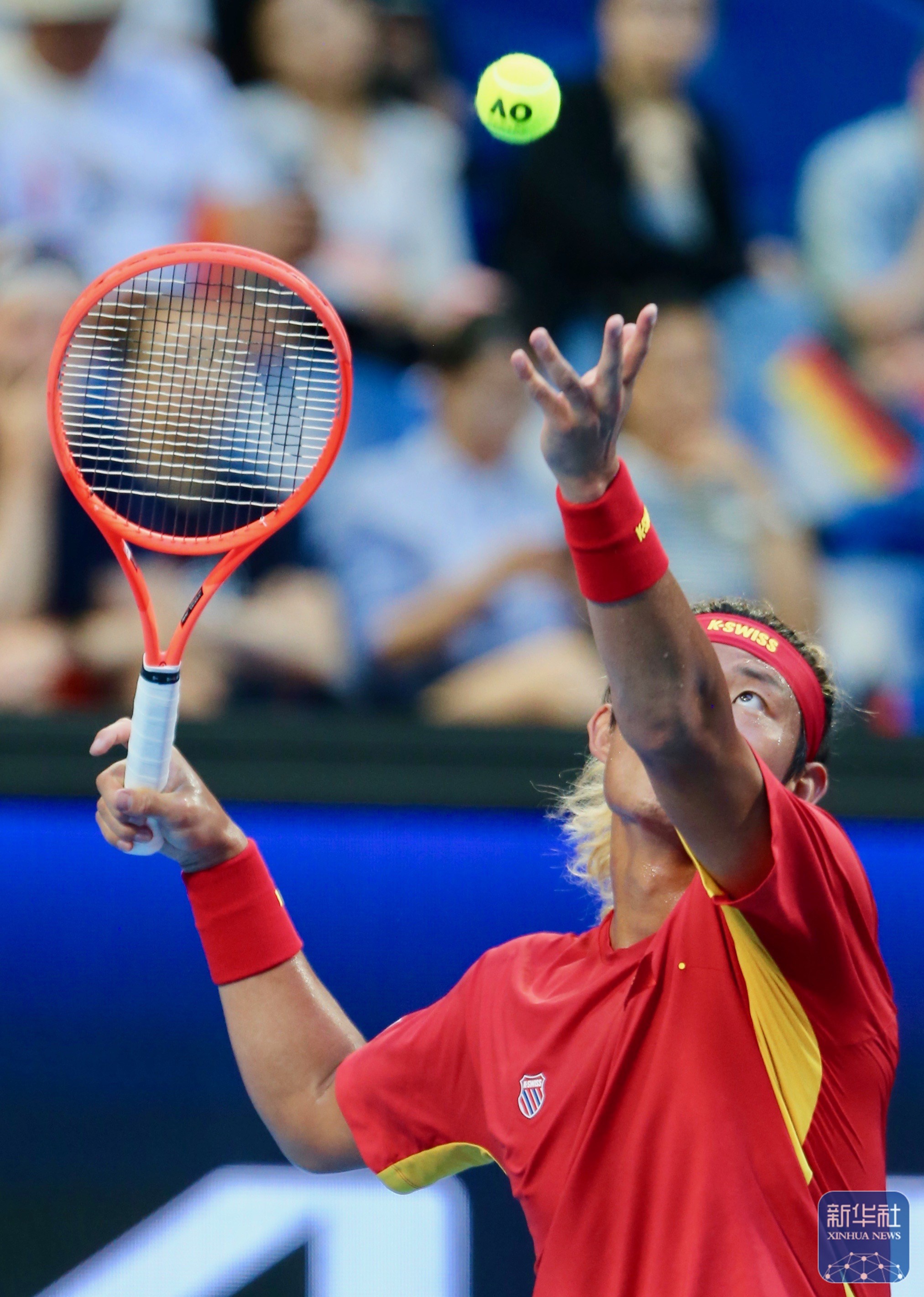 关于法网轻取拉沃尔杯，兹维列夫刷新纪录的信息