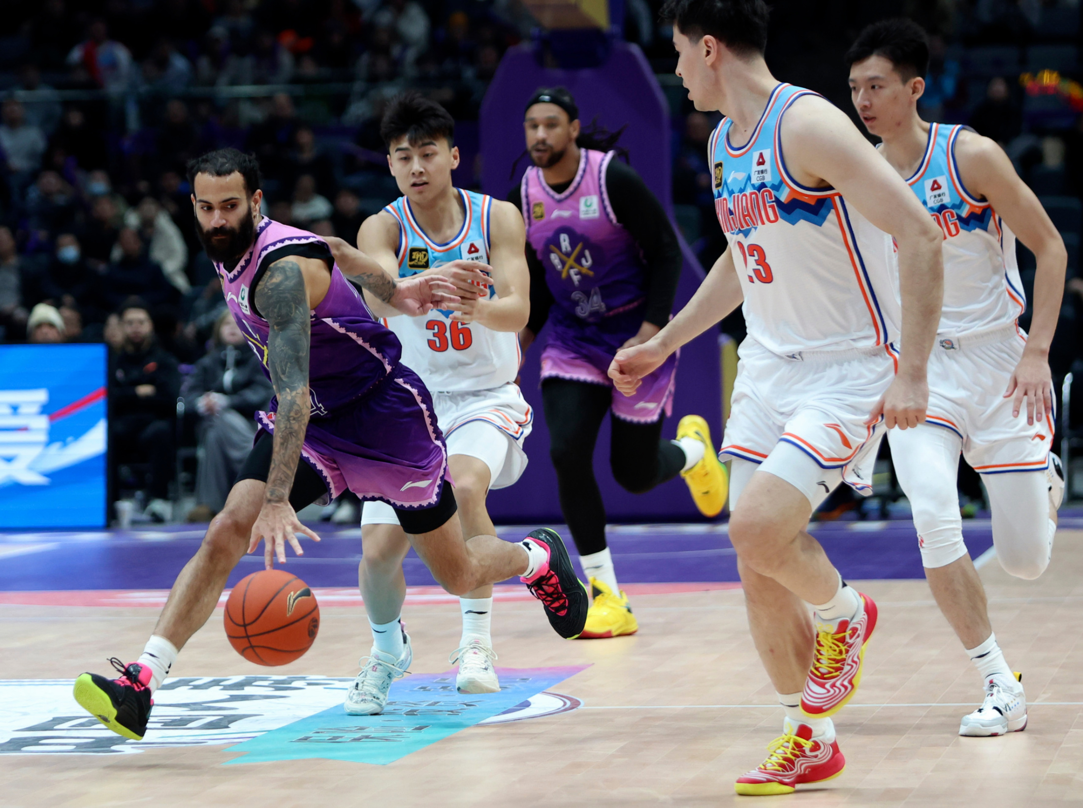 包含河南男篮外援上演三双表现，狂轰+得分的词条