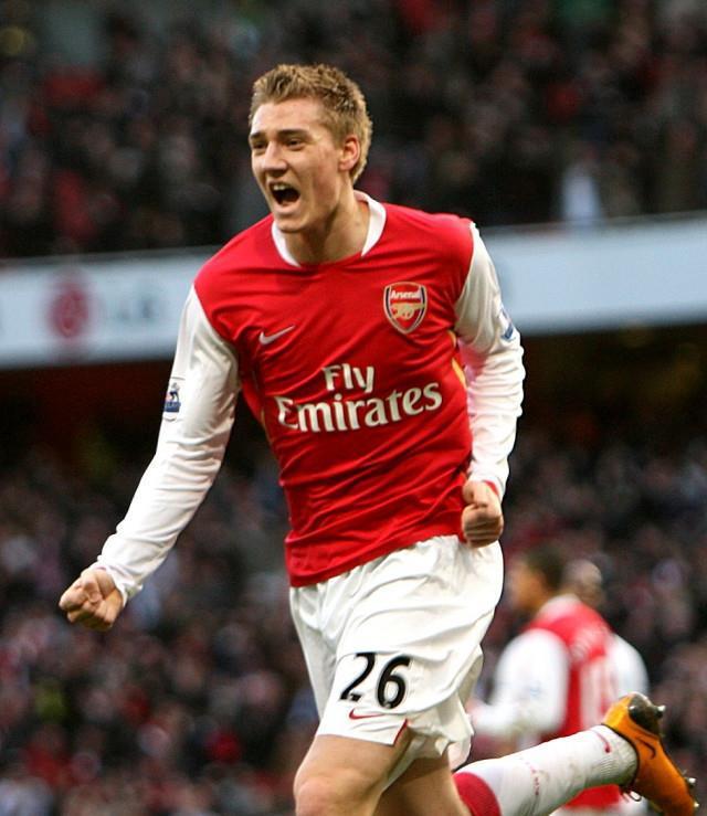 包含柏林联队气势如虹，迅速攀升积分榜的词条