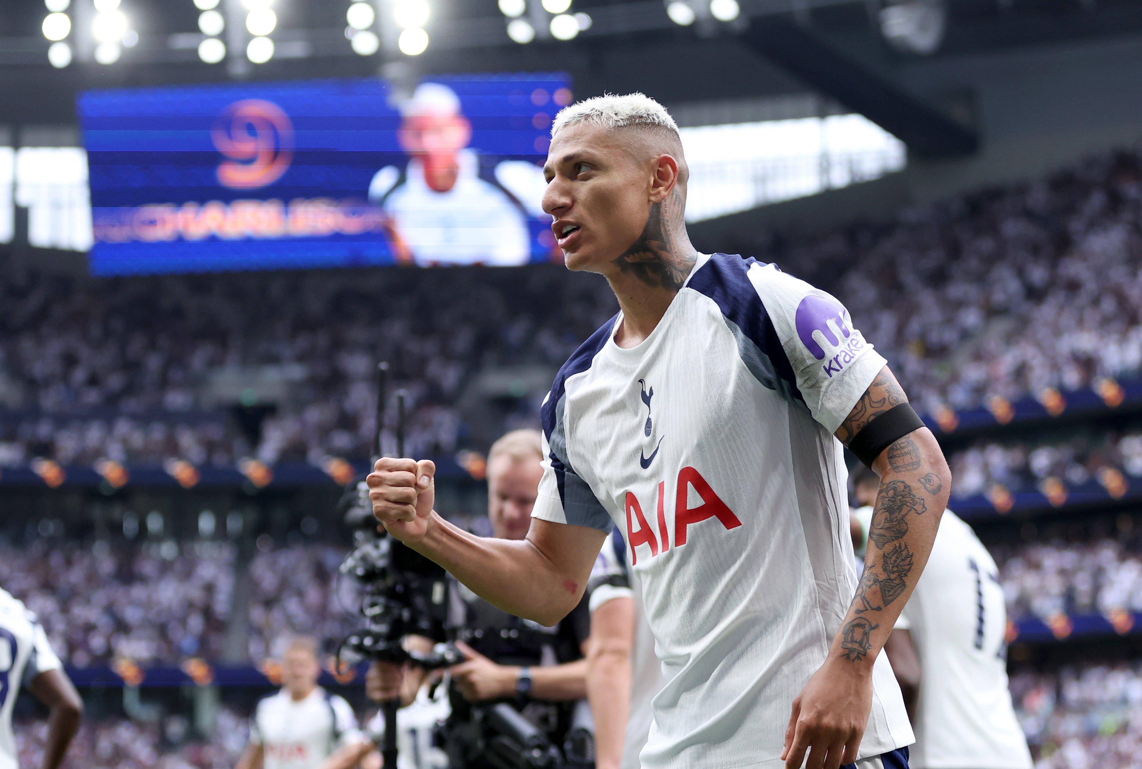 包含曼城挑战尤文，谁将笑到最后？的词条