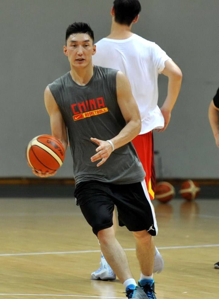 伊朗篮球队全力以赴冲刺夺冠 伊朗篮球队全力以赴冲刺夺冠