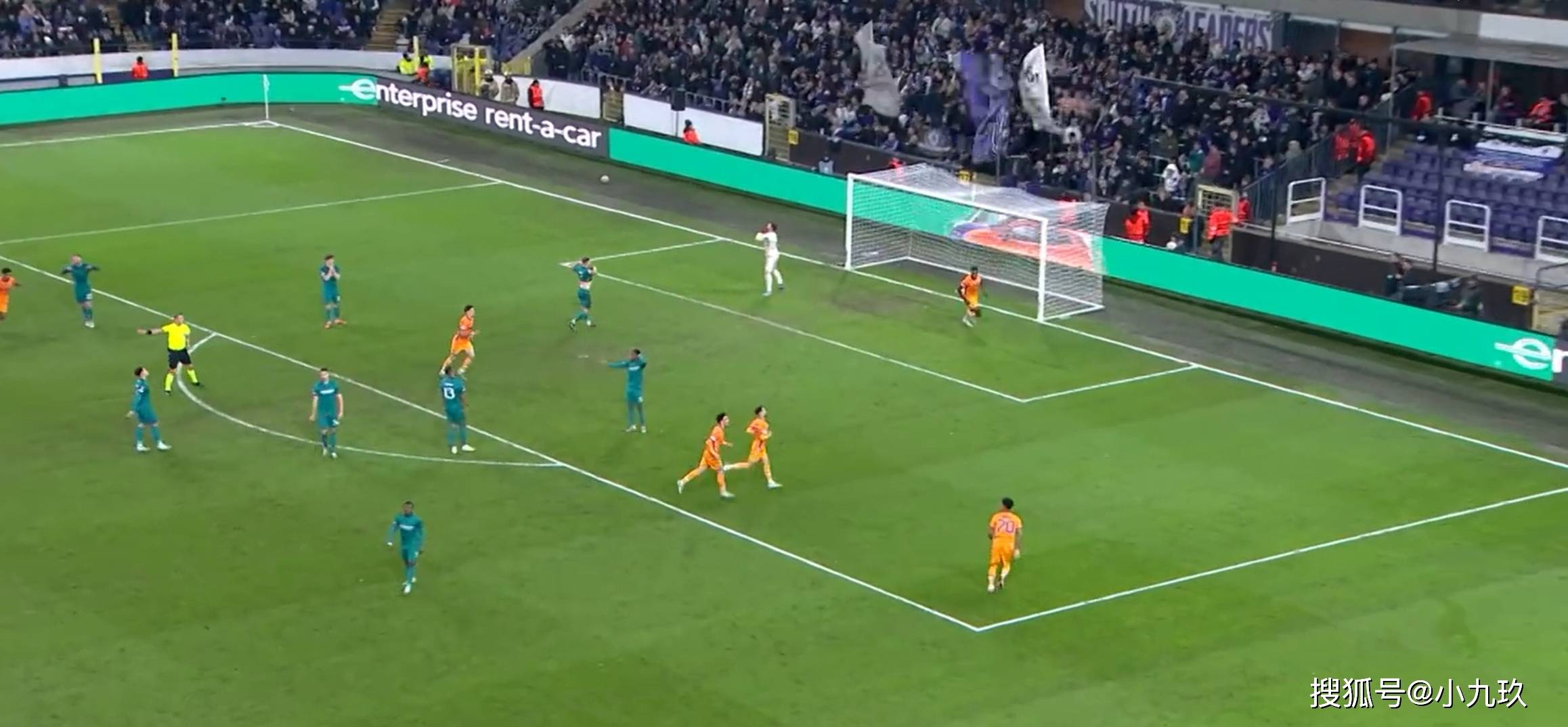 荷兰与克罗地亚遭遇,双方战平险胜! 荷兰与克罗地亚遭遇,双方战平险胜!