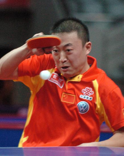 中国队碾压印尼队,马琳带队取胜 中国队碾压印尼队,马琳带队取胜