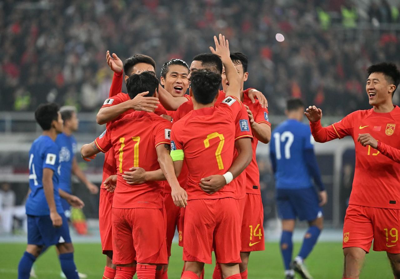 中国队轻取泰国队，安赛龙点燃赛场