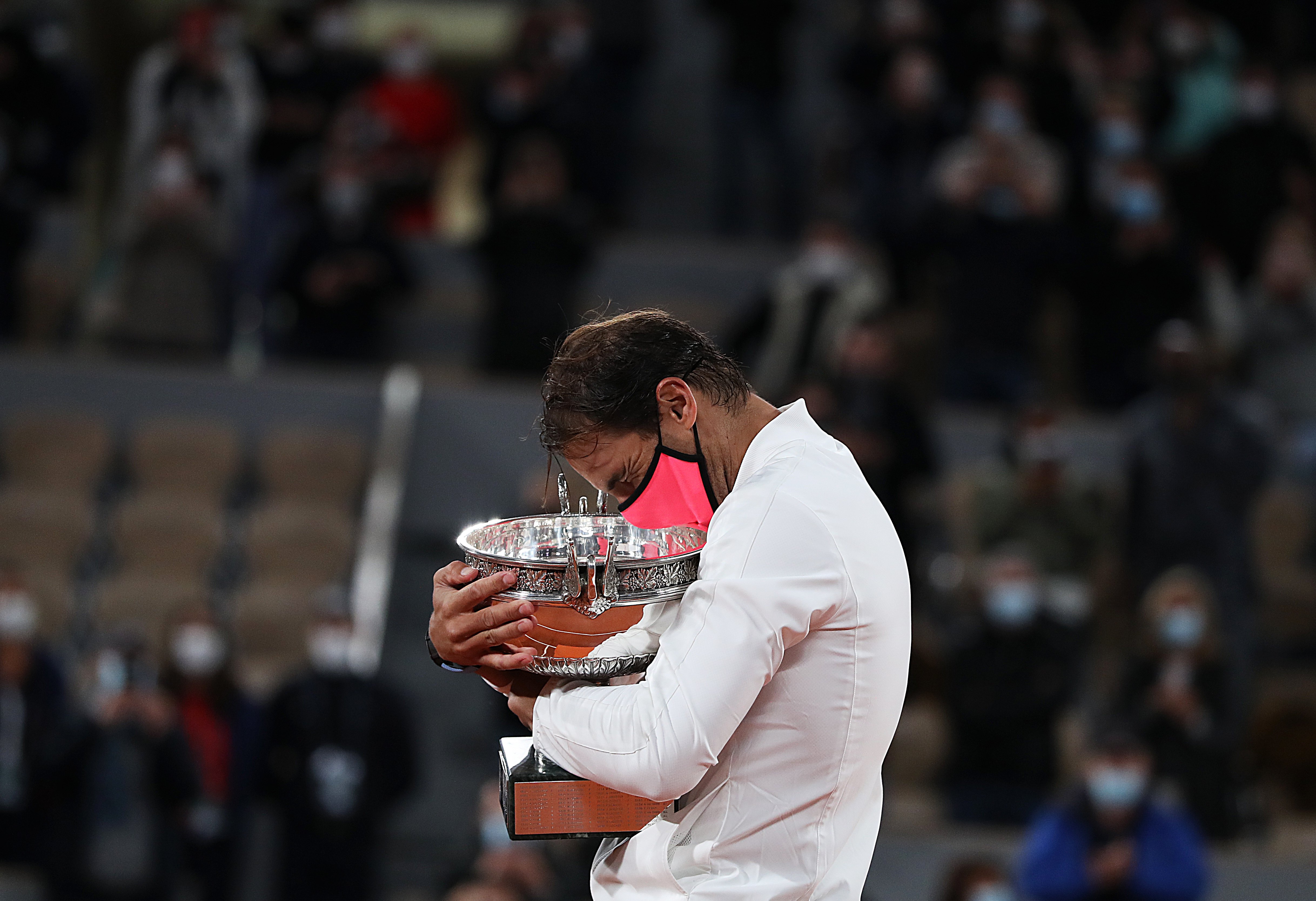关于年终总决赛鏖战法网,纳达尔点燃赛场的信息 关于年终总决赛鏖战法网,纳达尔点燃赛场的信息