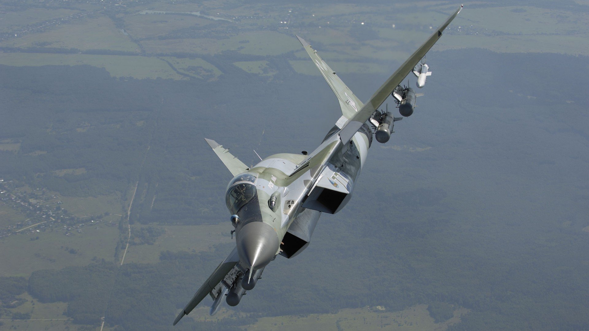 冰与火的对决，当孔德的北欧寒流席卷委内瑞拉的热带风暴