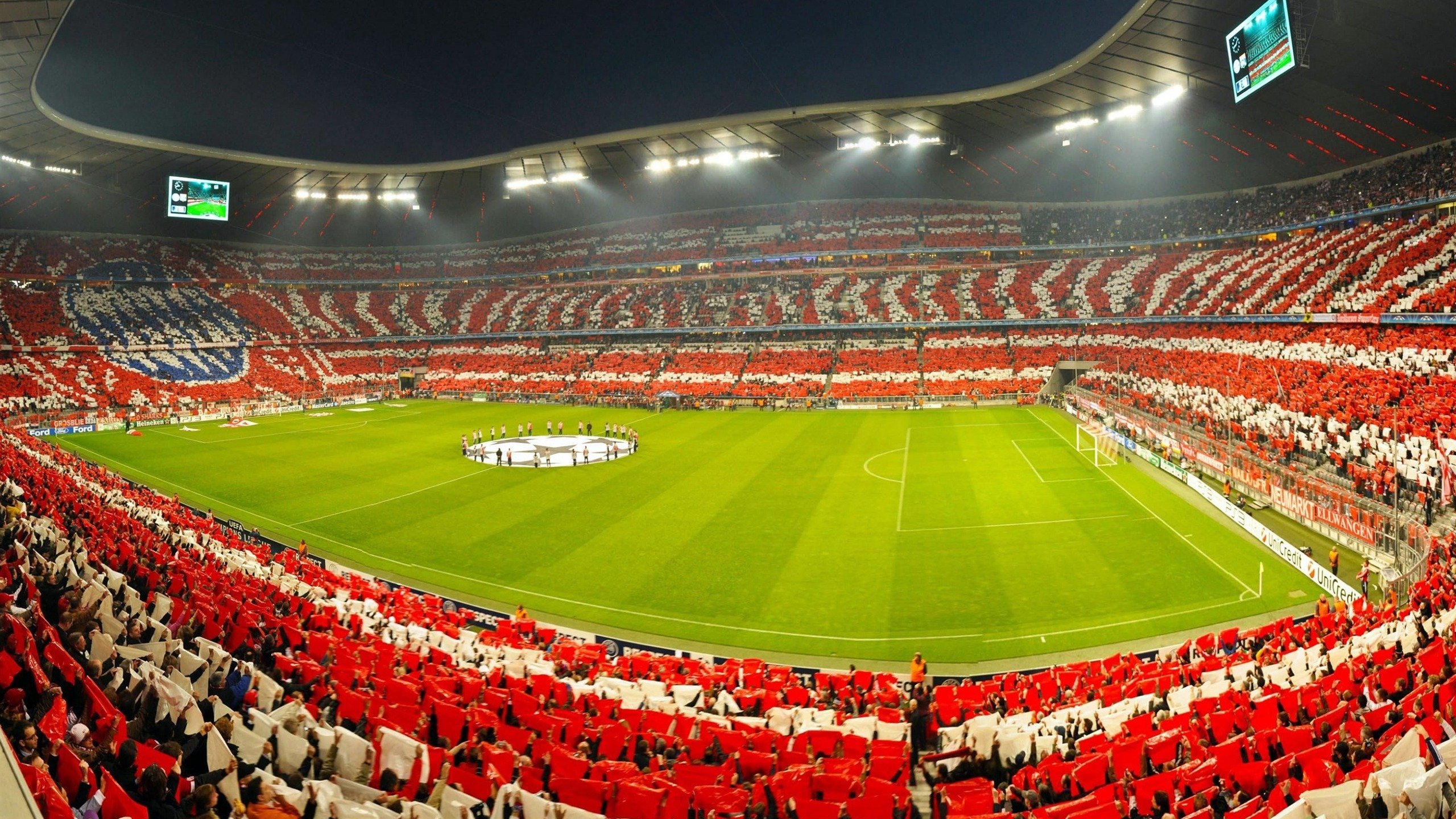 阿坎吉表现堪称教科书，利物浦主场粉碎佛罗伦萨晋级之路